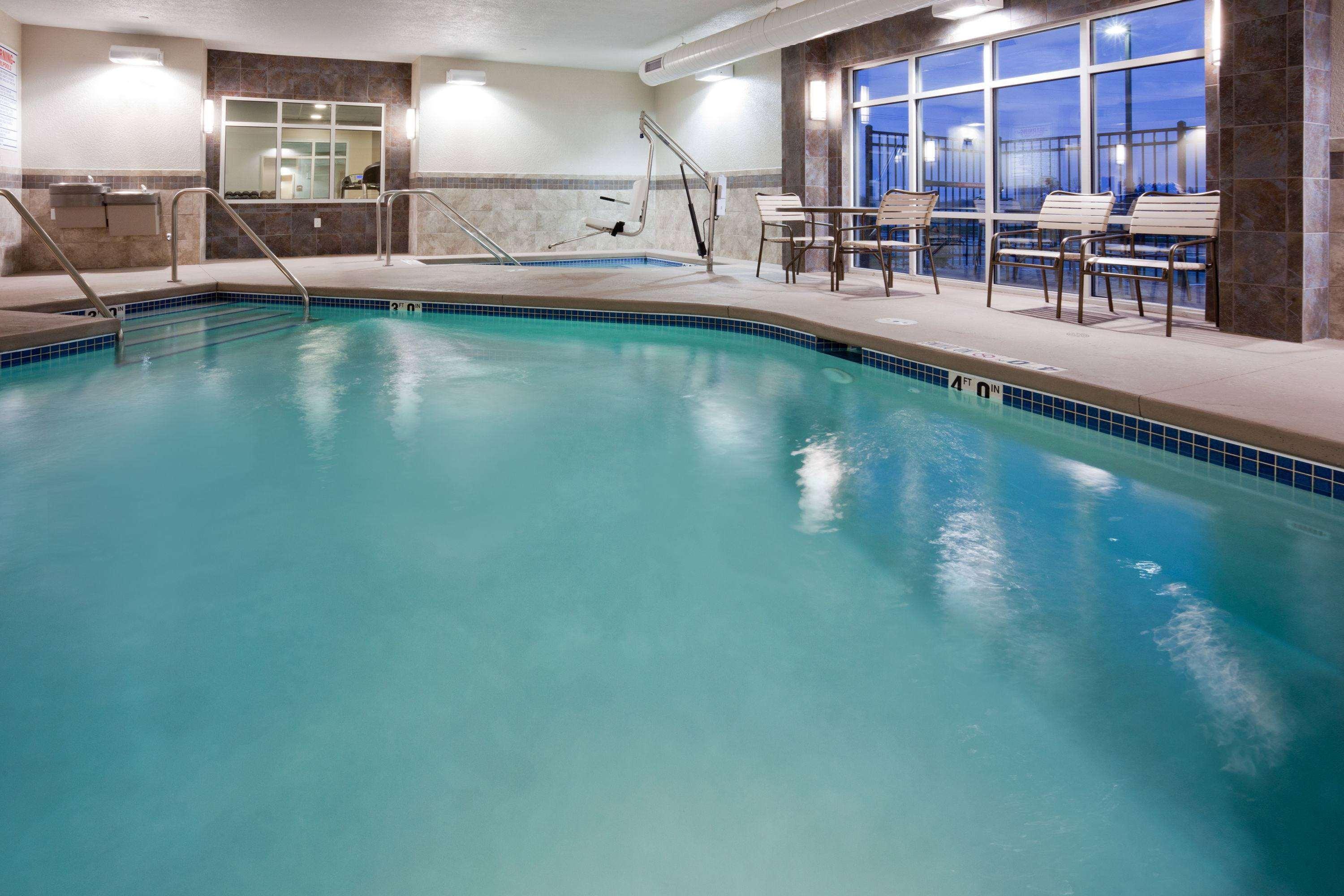 Americinn By Wyndham Waupun Εξωτερικό φωτογραφία